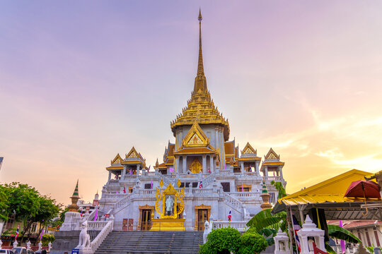 Wat Traimit Withayaram Worawihan, Temple of the Golden Buddha in Bangkok, Thailand.