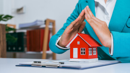 Realtor with contract, red house model, amenities, appraisal price, built-in, central business district, custom made, electricity meter deposit, freehold, foreigner quota, home free investment