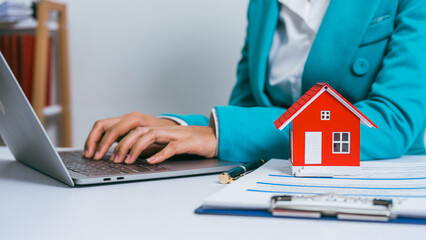 Realtor with contract, red house model, amenities, appraisal price, built-in, central business...