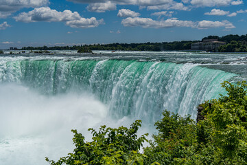 Closeup of Horseshoe Falls