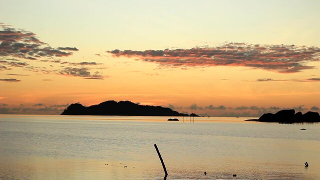Natural view of the sunrise on the beach