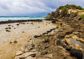Obraz premium Makawehi Bluff on The Maha'ulepe Heritage Trail, Kauai, Hawaii, USA