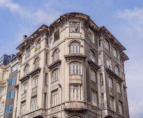 Fototapeta na wymiar Istanbul architecture. Old buildings in the city center