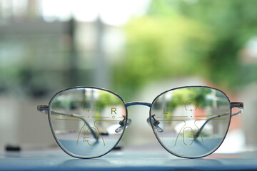 Glasses 