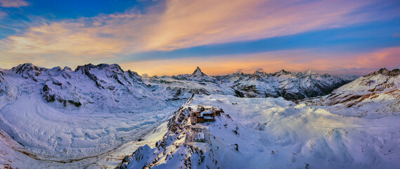 Panoramic of Matterhorn and swiss alps in Zermatt, Switzerland. Matterhorn at sunset. - obrazy, fototapety, plakaty