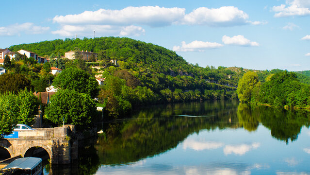 Vue en large du village de Fumel, dans le Lot-et-Garonne