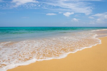 Fototapeta na wymiar beach with Sand and ocean