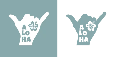 Fototapeten Logo vacaciones en Hawái. Palabra aloha con letras estilo hawaiano con silueta de flor de hibisco en mano con señal shaka. Mano con símbolo hang loose © teracreonte