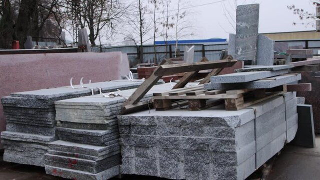 Billet of porcelain stoneware slabs in production. Production of tiles for the facade.