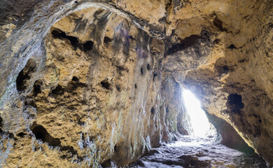wyjście w jaskini Stajnia
