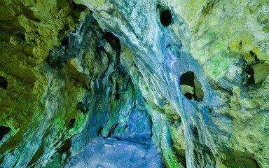tekstura jaskini Stajnia - obrazy, fototapety, plakaty