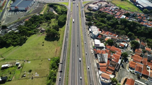 Aerial image of the Anhanguera highway in the city of Campinas, São Paulo in 2023. Close to Campinas Shopping and Royal Palm Plaza.