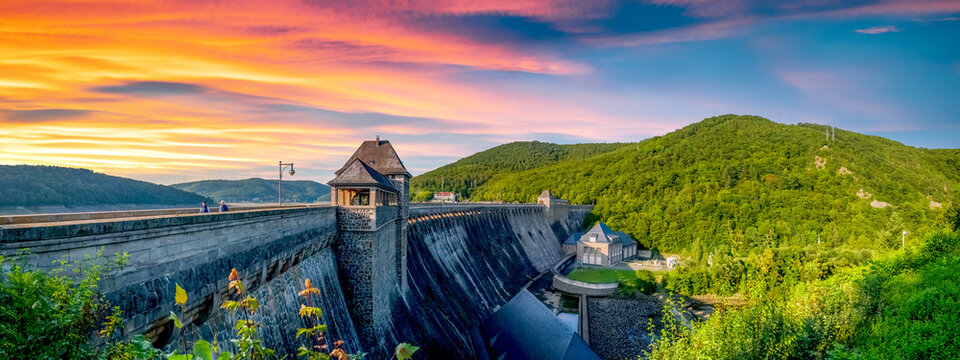 Edersee, Staudamm, Hessen, Deutschland 