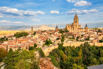 Fototapeta na wymiar Elevated view of the old town with the cathedral of Segovia, Spain