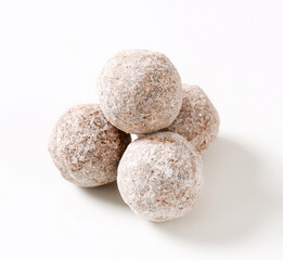 Fototapeta na wymiar dark chocolate almond truffles