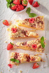 Sweet and tasty strawberry cake made of fresh fruits.