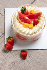 cake with fruits