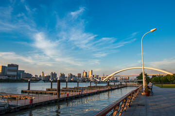 Obraz premium bridge over the river thames