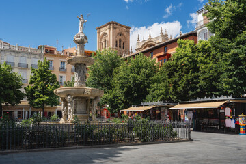 Gigantones Fountain at Plaza de Bib-Rambla Square with Cathedral Tower - Granada, Andalusia, Spain - obrazy, fototapety, plakaty