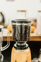 Obraz na płótnie Canvas beans coffee in coffee machine