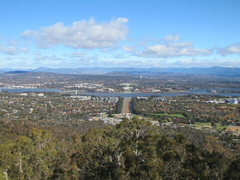 Scenic view on Canberra, the capital city of Australia, from the Mount Ainslie Lookout
