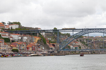 Fototapeta na wymiar Luís I Bridge in Porto