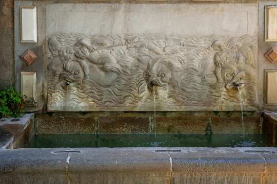 Fountain at Garden of the Ramparts (Jardin de los Adarves) at Alcazaba area of Alhambra fortress - Granada, Andalusia, Spain