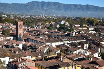 Vue sur les toits de Lucca en Toscane. Italie