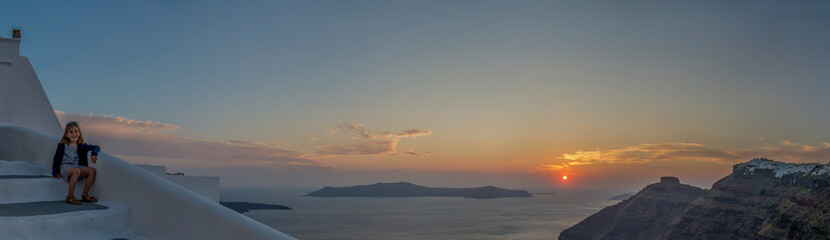views of the village of Oia in Santorini, at sunset