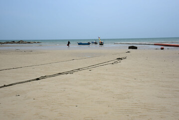 Strand von Pattaya bei Ebbe