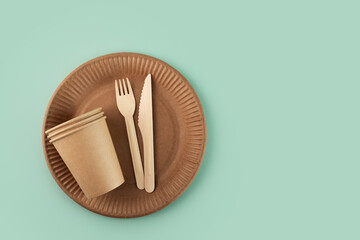 Reusable wooden dishware for eco-conscious consumers, Eco-friendly utensils for eco-friendly parties