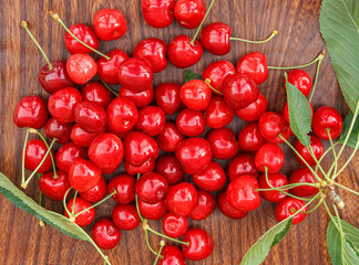 Berries of ripe cherries