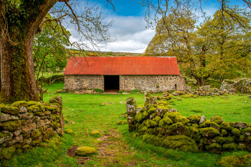 Emsworthy barn dartmoor national park