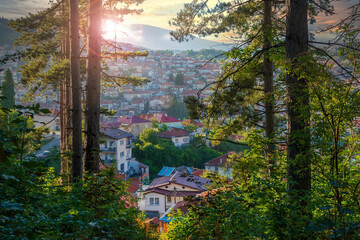 Beautiful small Balkan town on the mountain plateau. - obrazy, fototapety, plakaty