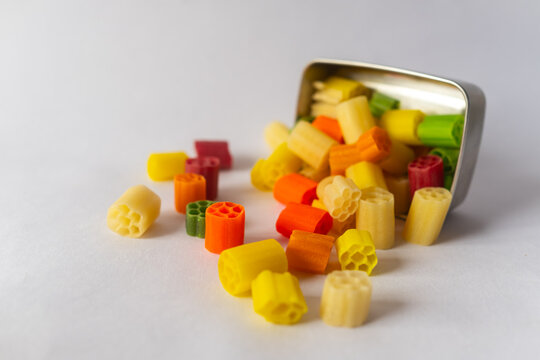 Colourful variety of fryums ready-to-fry snacks in an Indian market