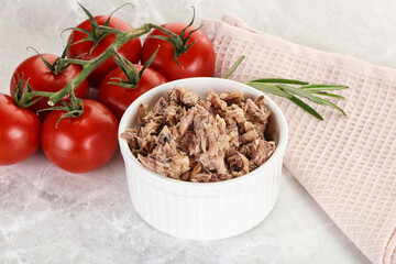 Canned tuna fish for salad