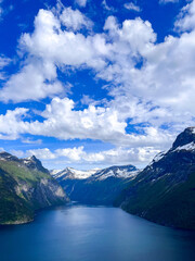 Naklejka na ściany i meble lake and mountains. Geirangerfjorden. fjorden