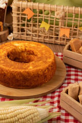 Bolo de milho, bolo de festa junina, bolo de milho com requeijão, comida de festa junina, festa junina