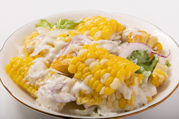 とうもろこしのサラダ