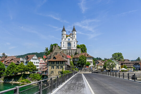 Aarburg, Kirche, Festung, Aare, Fluss, Altstadt, Altstadth&auml;user, Aargau, Zofingen, Aussichtspunkt, Sommer, Sommertag, Sommerwanderung, Schweiz