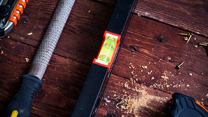 Construction tools for construction.
Upoven, rasp knife, tape measure.