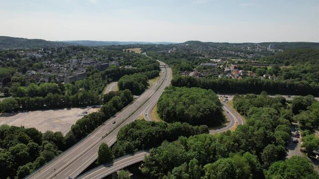 Seilersee in Iserlohn (Callerbachtalsperre) und Autobahn A 46 / Sauerland 