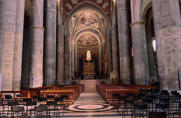 Inside the cathedral of Piacenza.