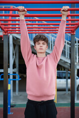 Fototapeta premium active sportive guy