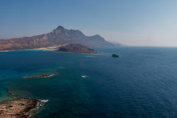 Obraz premium view from the island of Gramvousa to Balos bay. Greece. 