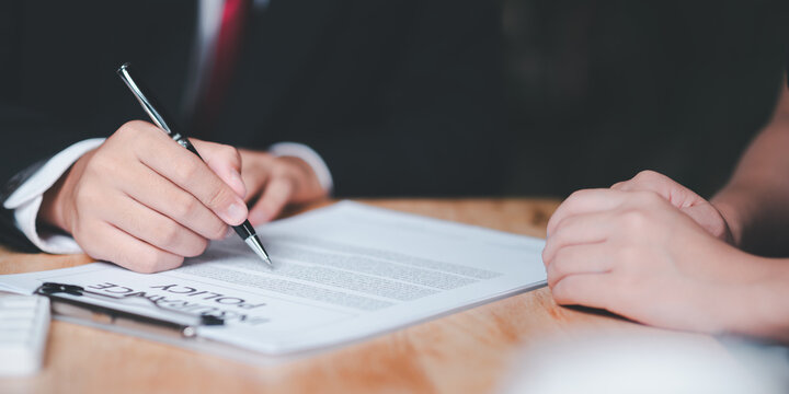 concepts of risk management and insurance ,Financial Management, Investments, Health ,Preventing and evaluating potential business investment benefits ,life insurance ,Protect your family