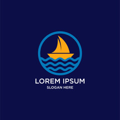 Fototapeta na wymiar boat with beach logo design