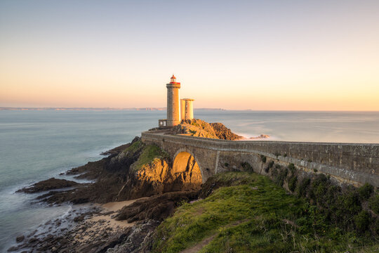 phare de petit minou bretagne