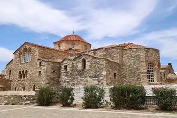 Fototapeta na wymiar Panagia Ekatontapyliani or Church of Our Lady of the Hundred Gates-Parikia, Paros, Cyclades, Greece