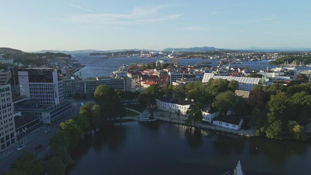 Pulling away from Breiavatnet Lake and Byparken in Stavanger Norway